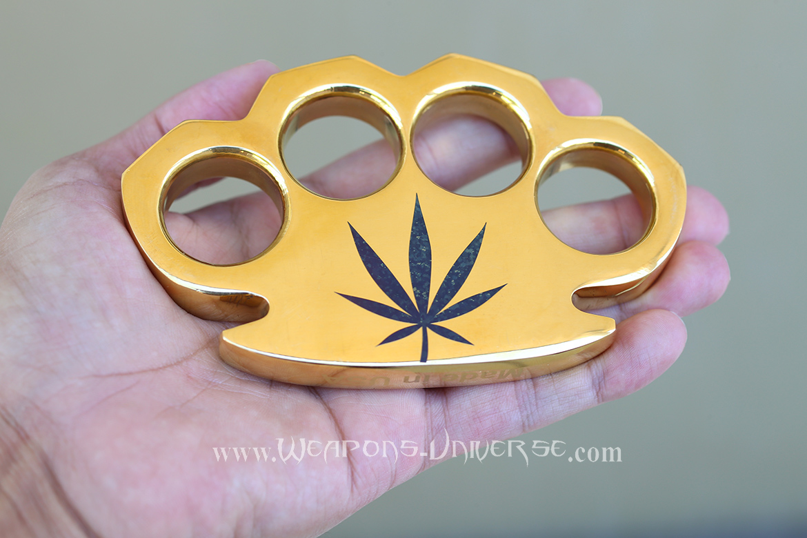 Hemp Brass Knuckles, Massive